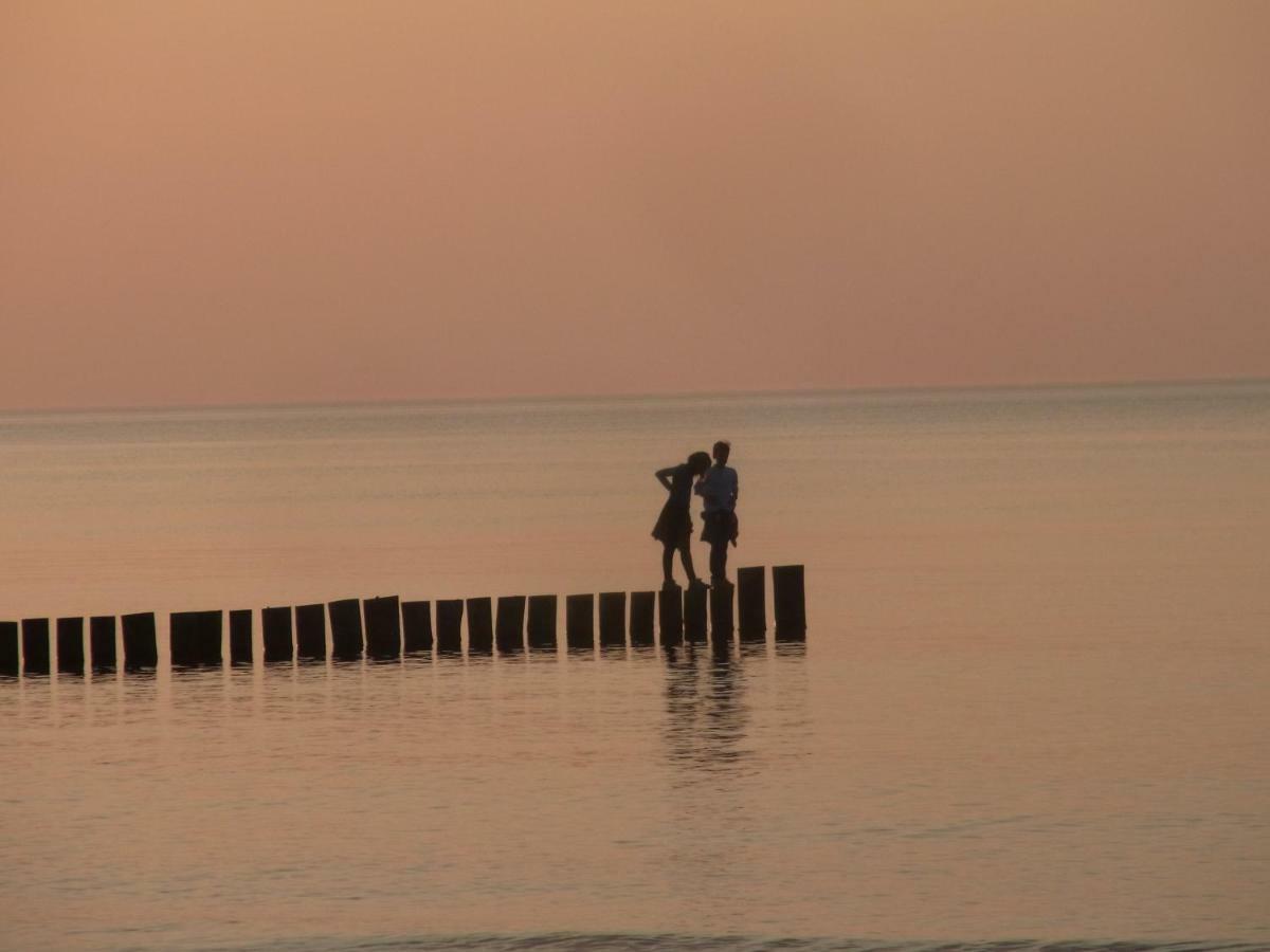 Fewo Himmel& Meer - Nur 300M Vom Meer Кюлунгсборн Екстер'єр фото